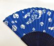 画像4: 【送料無料】沖縄高級シルク扇子 シーサーブルー 只今、扇子袋プレゼント中♪ さらに2本でエコバッグプレゼント♪お洒落な扇子 プレゼントに最適 沖縄みやげ (4)